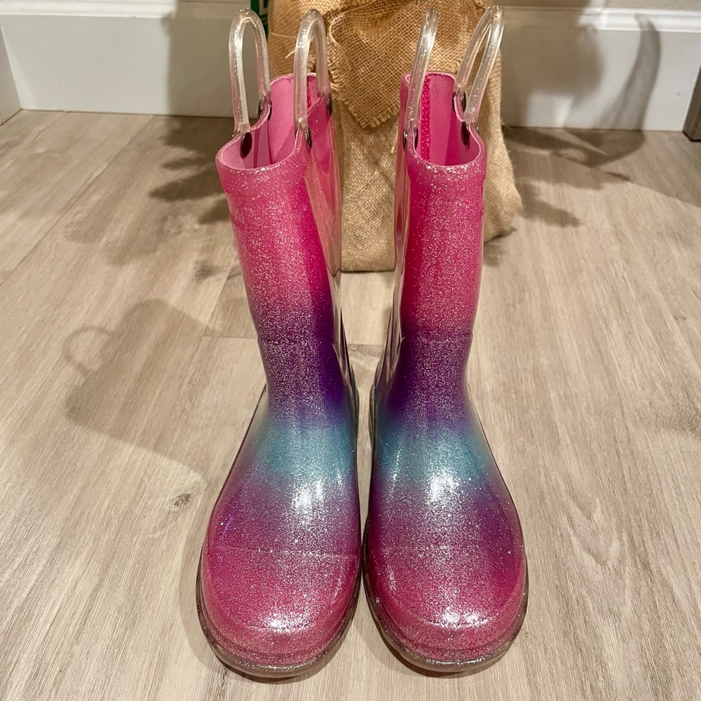 Toddler Girls’ Western Chief Light Up Glitter Ombre Rainboots